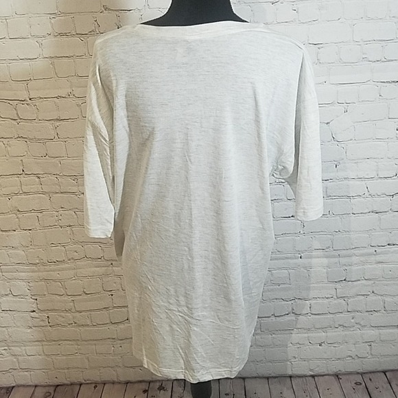 NWOT XL CATCH flights not FEELINGS tshirt - Picture 2 of 4